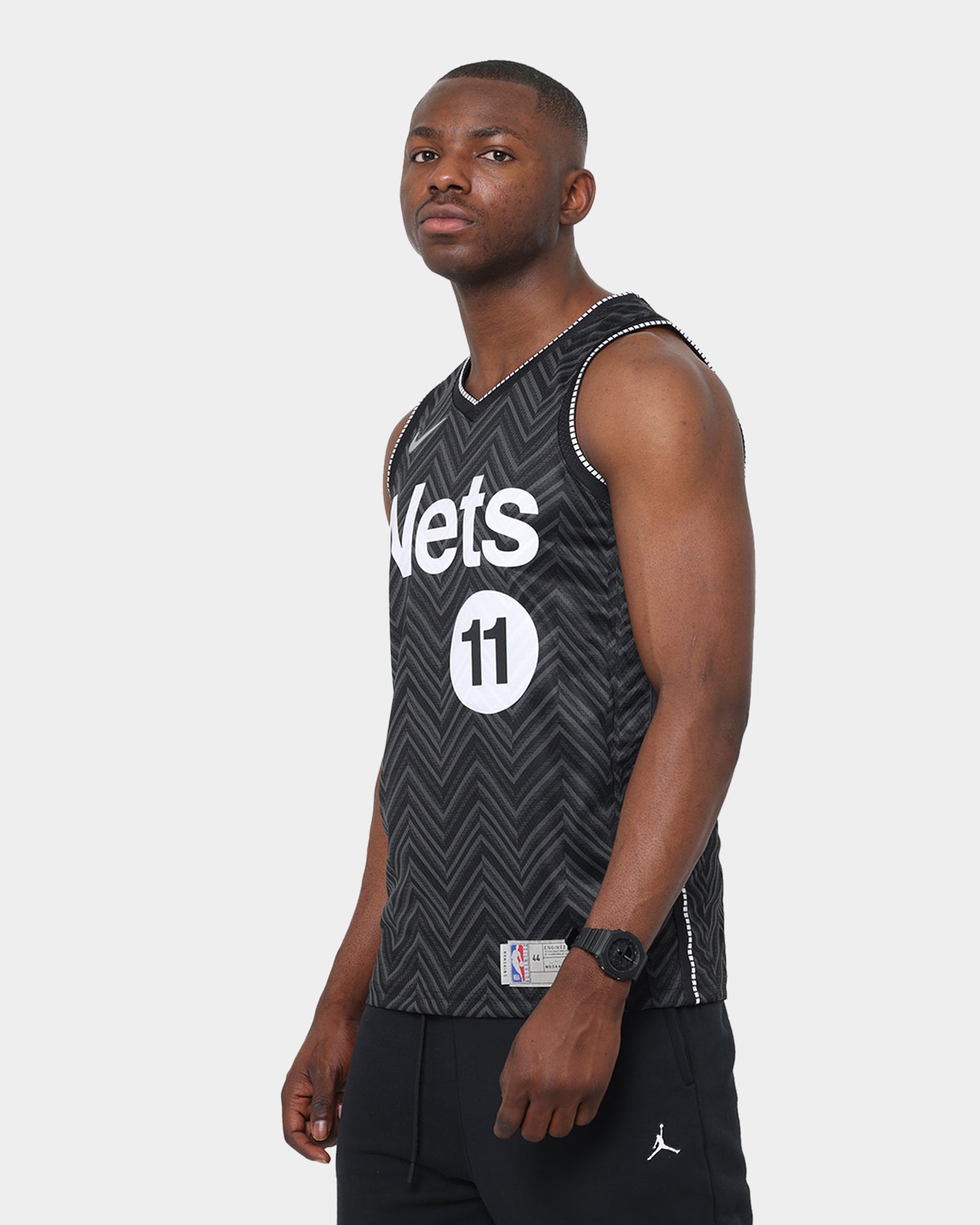 Nike Brooklyn Nets Kyrie Irving #11 Earned Edition NBA Swingman Jersey Black