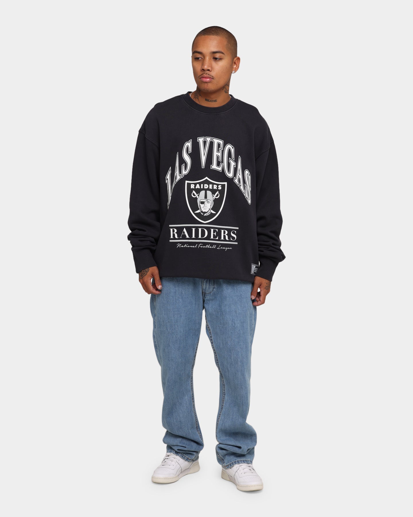 Majestic Athletic Las Vegas Raiders Vintage NFL Arch Crew Faded Black