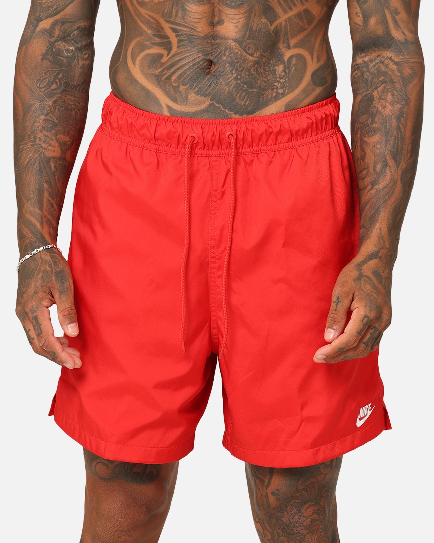 Nike Club Flow Shorts University Red