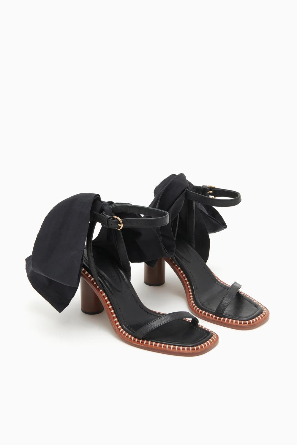 Women's Lina Bow High Heel In Noir