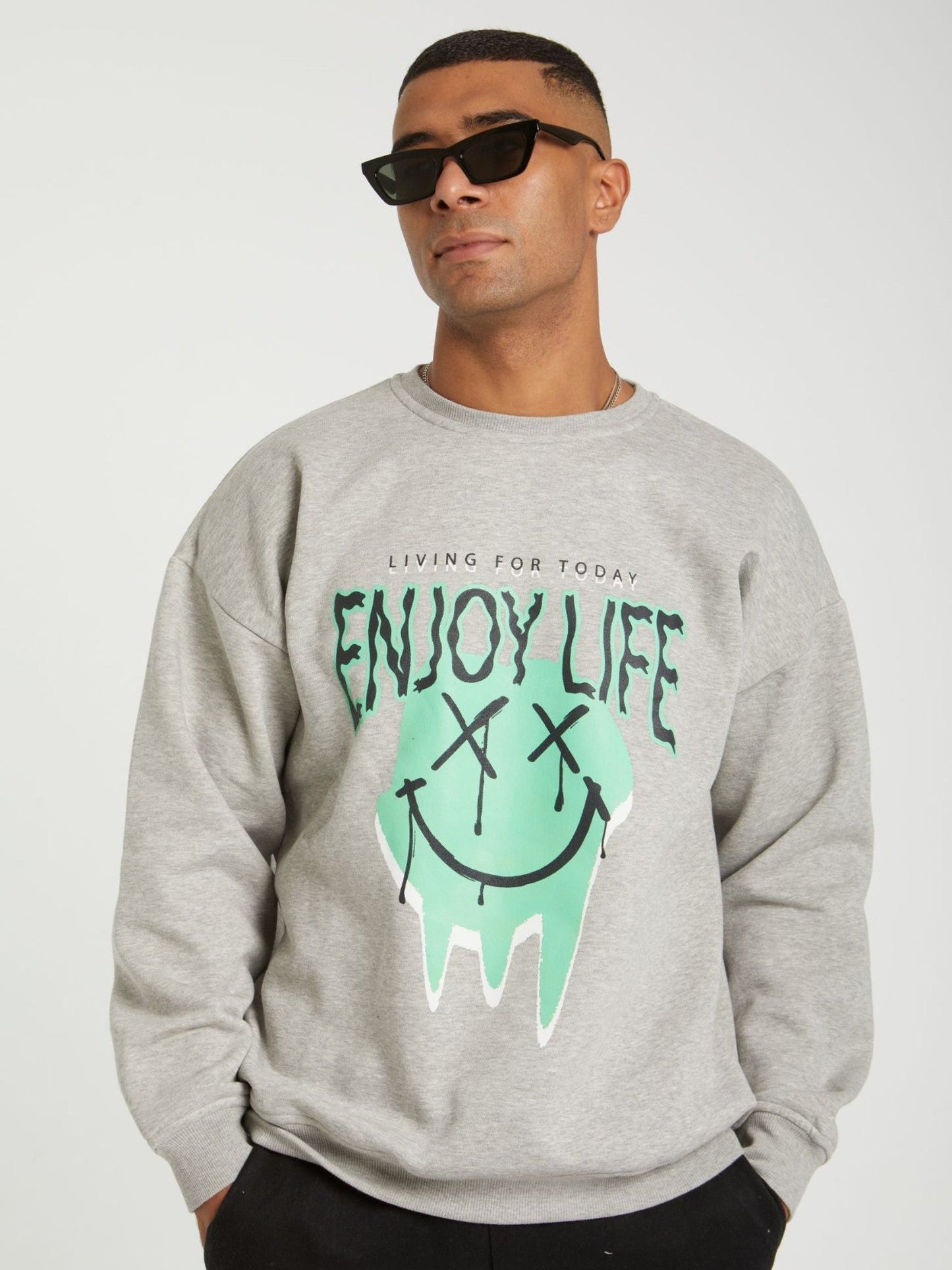 Sweatshirt - Casual - Front Print - Crew Neck